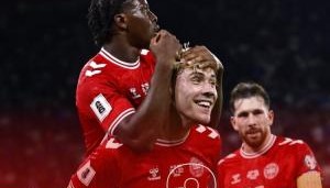 世界赛入口-运气爆棚多古过门将推空门中柱 霍伊伦门前捡漏结束4个月球荒