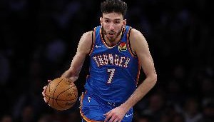 攻防俱佳！霍姆格伦14中7拿下22分11板4助2断5帽